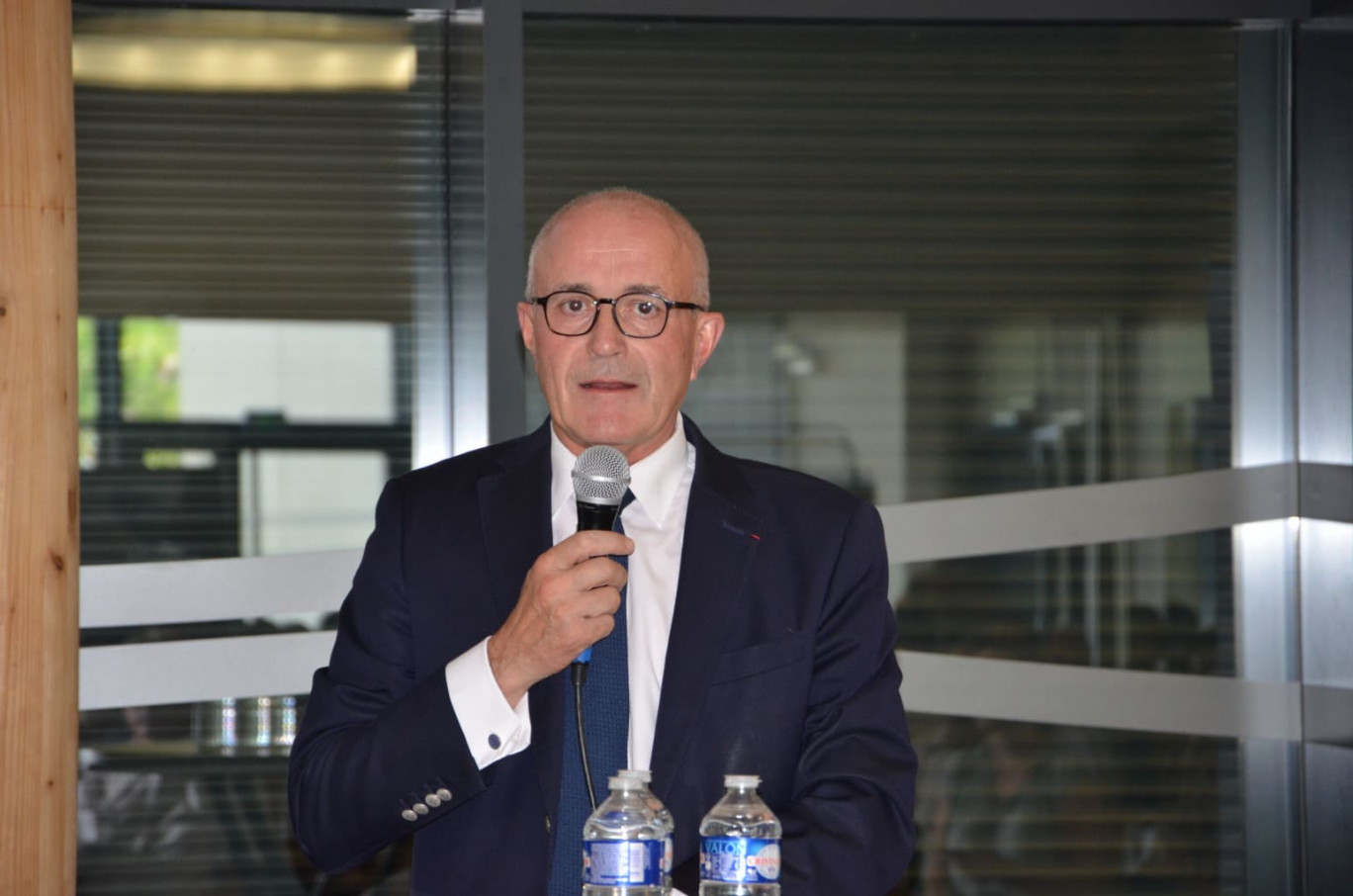 Paul Mourier, préfet de région, a encouragé les élus locaux à se montrer responsable sur le sujet de l’eau et à ne pas opposer les projets en la matière. (© Préfecture de Côte-d’Or)