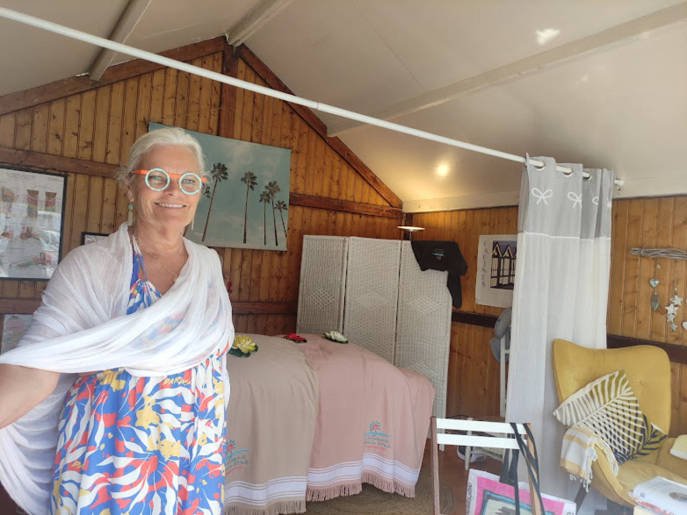 La sophrologue-hypnothérapeute Valérie Henriquès aime accompagner les autres avec humanité.