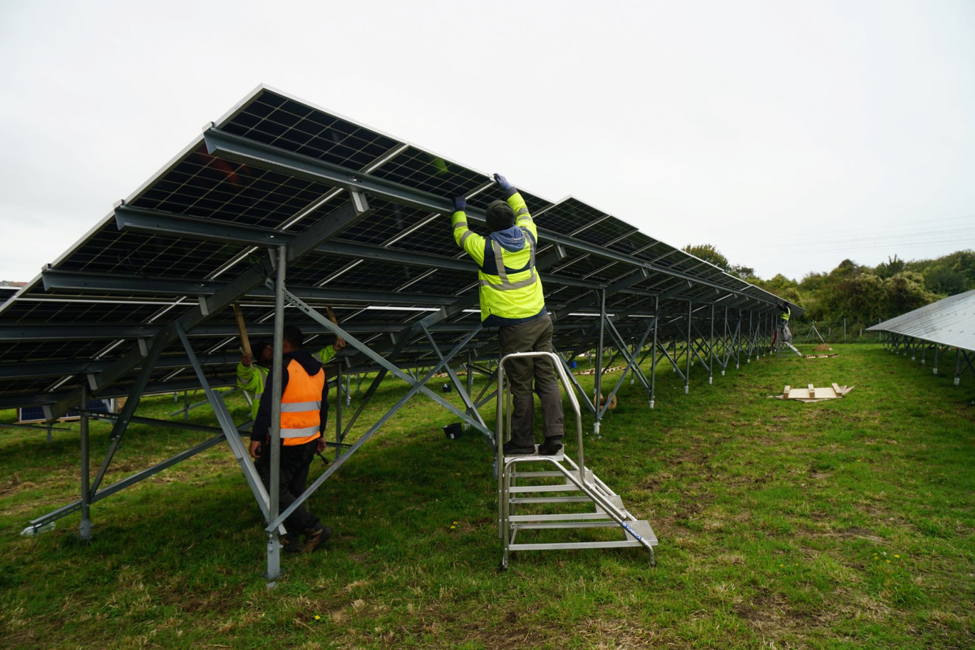 Les panneaux solaires citoyens bientôt opérationnels sur ce demi-hectare de terrain à Wimille. ©SAS ECO