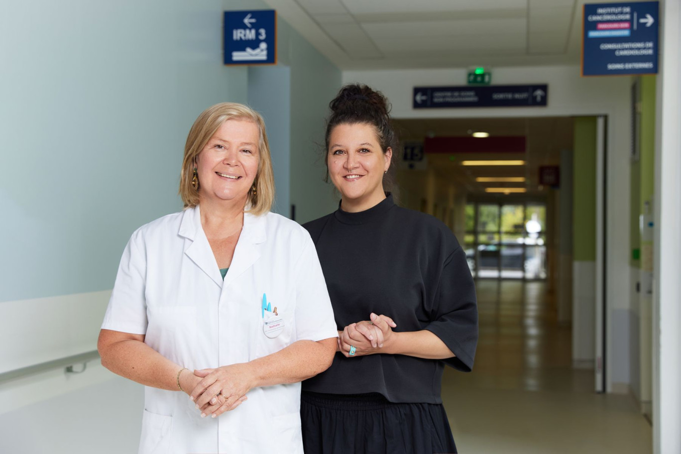 Nathalie Bera, infirmière coordinatrice du parcours de soin en cancérologie, et Alexandra Lebrini, chef de projet cancérologie sur le Pôle Lille Métropole.