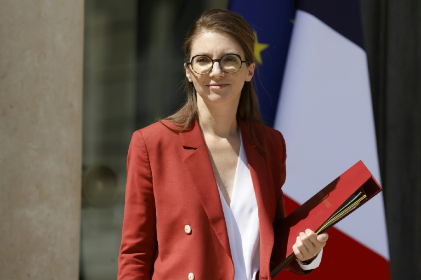 La ministre démissionnaire chargée de l'Egalité entre les femmes et les hommes Aurore Bergé, le 2 juillet 2025, à Paris © Ludovic MARIN