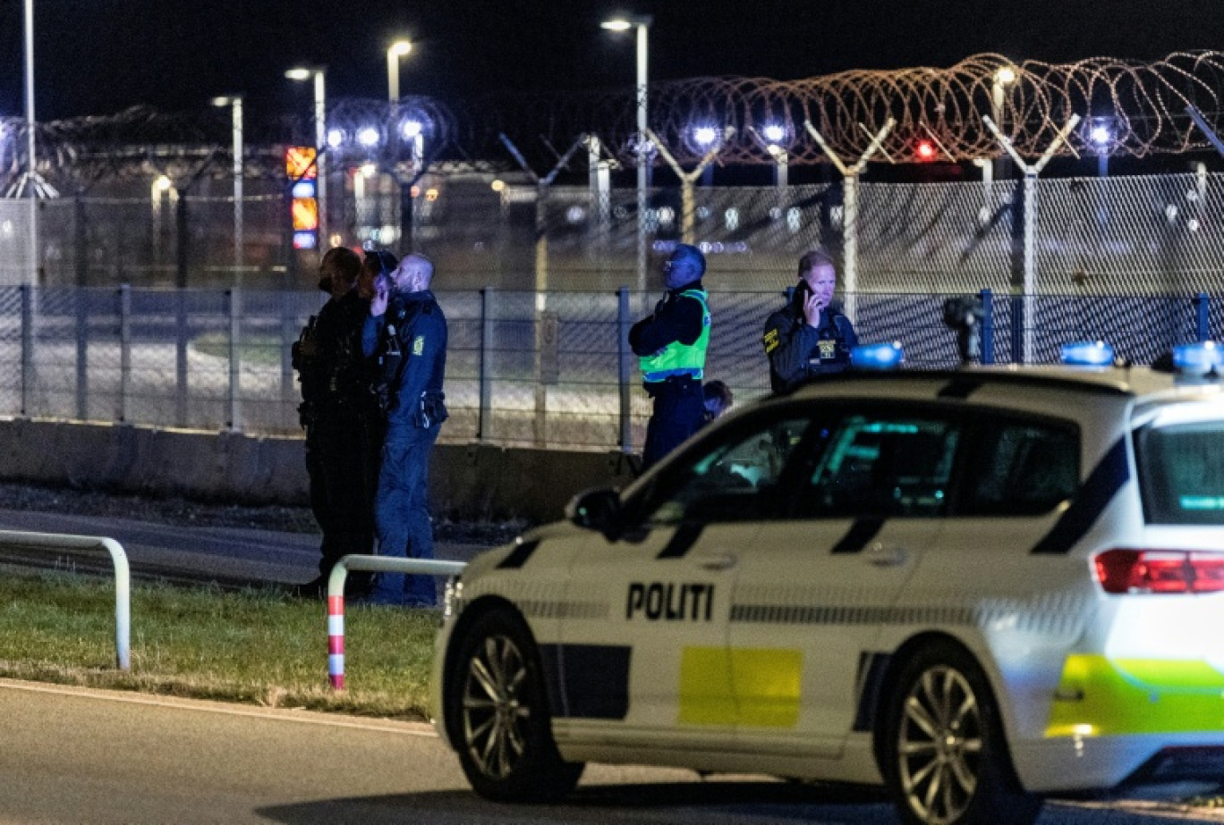 La police danoise à l'aéroport de Copenhague, à Kastrup, près de Copenhague, le 22 septembre 2025 © Steven Knap