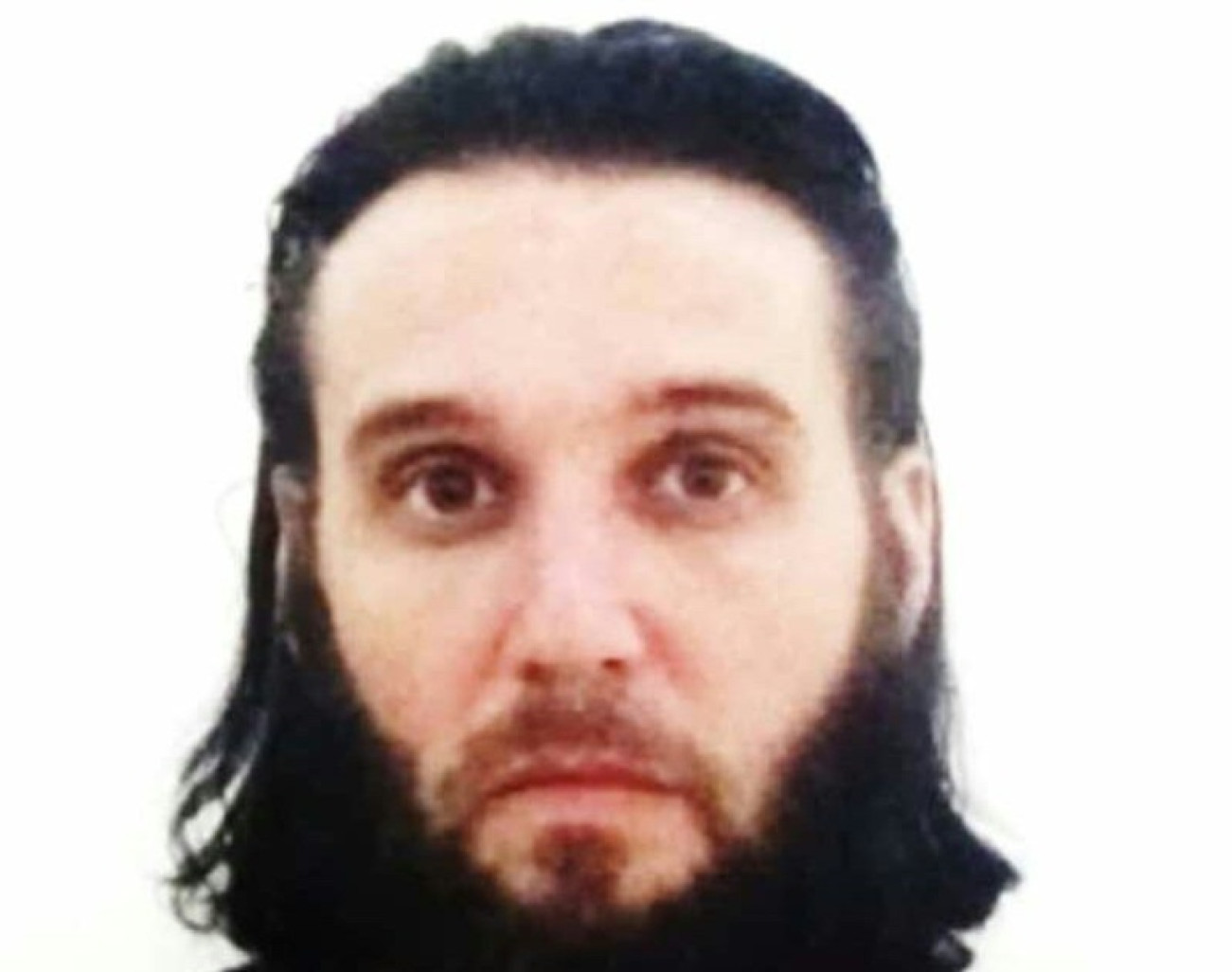 Cette photo fournie par les Forces démocratiques syriennes (FDS) le 24 mai 2018 représente le jihadiste français Adrien Guihal, qui avait revendiqué au nom du groupe Etat islamique l'attentat meurtrier de Nice en juillet 2016 © -