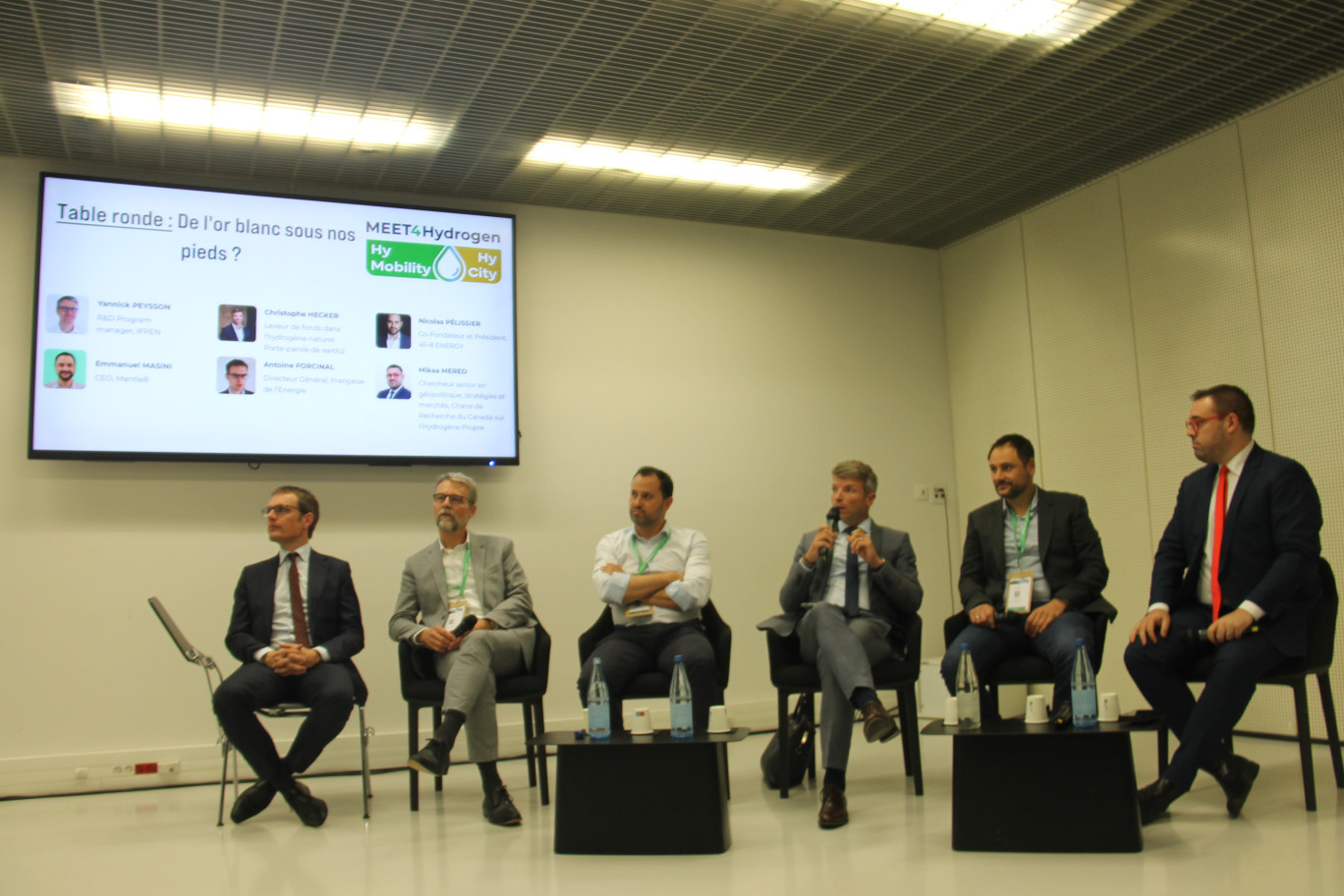 À l’occasion de la table ronde «De l’or blanc sous nos pieds» dans le cadre du Meet4Hydrogen, les acteurs de la filière ont appelé à la création d’un véritable écosystème autour de l’hydrogène. © Emmanuel Varrier
