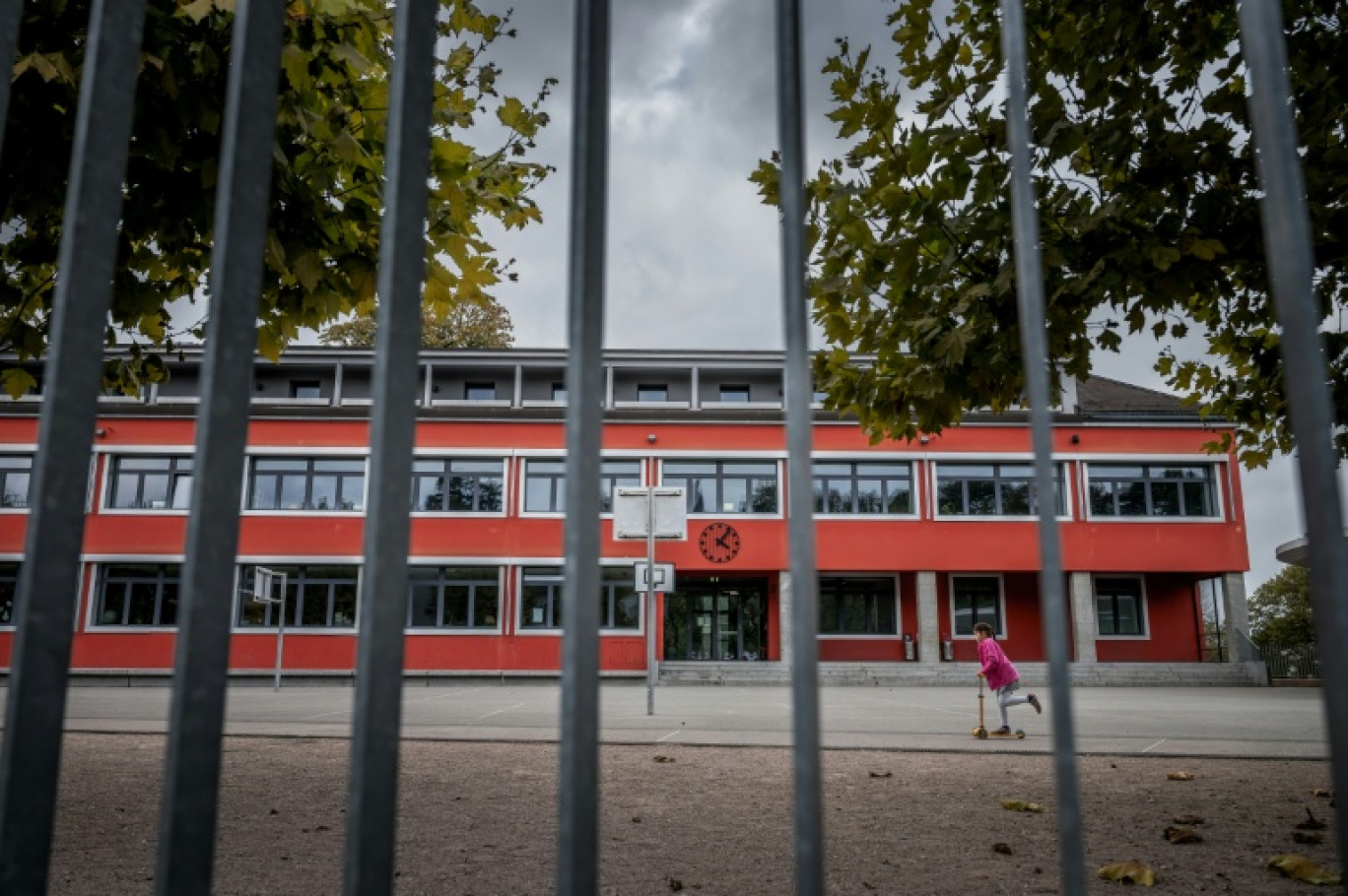 L'école de Grand-Saconnex-Place à Le Grand-Saconnex, en Suisse, le 15 octobre 2025 © Fabrice COFFRINI