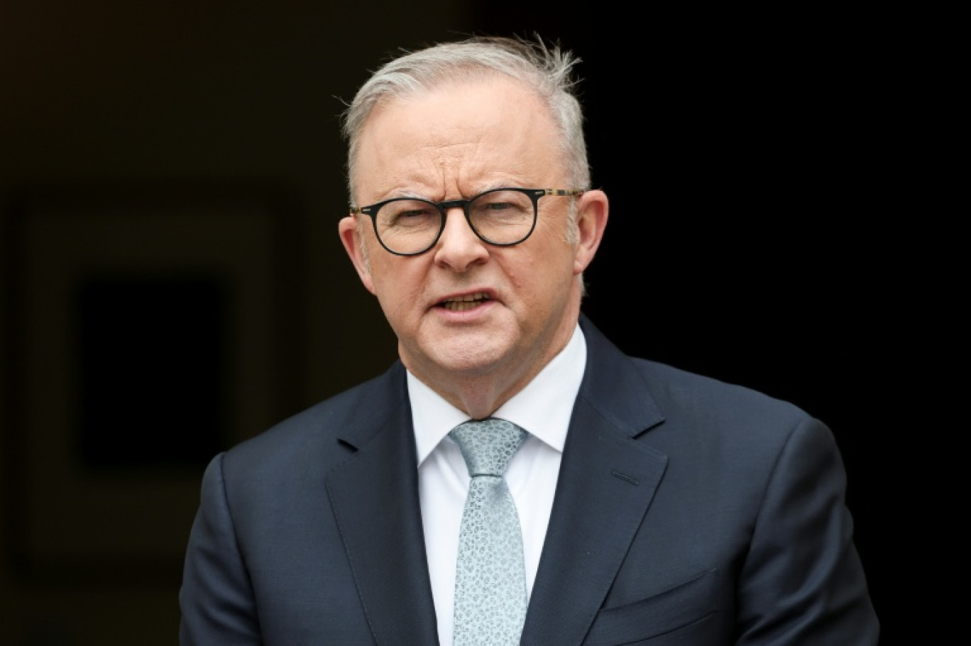 Le Premier ministre australien Anthony Albanese s'exprime lors d'une conférence de presse à Canberra, le 6 octobre 2025 © DAVID GRAY