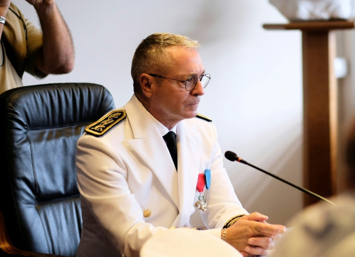 Patrice Faure, alors Haut-Commissaire de Nouvelle-Calédonie, pendant une réunion du 17e gouvernement du territoire français du Pacifique, le 8 juillet 2021 à Nouméa © Theo Rouby