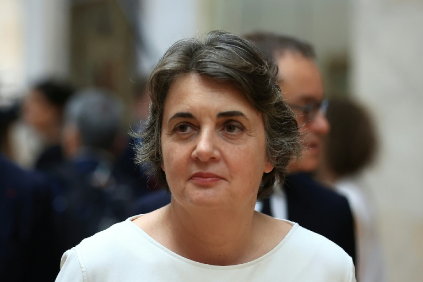 La présidente-directrice du musée du Louvre, Laurence des Cars, avant de visiter une exposition au Louvre, à Paris, le 7 juin 2023 © Aurelien Morissard