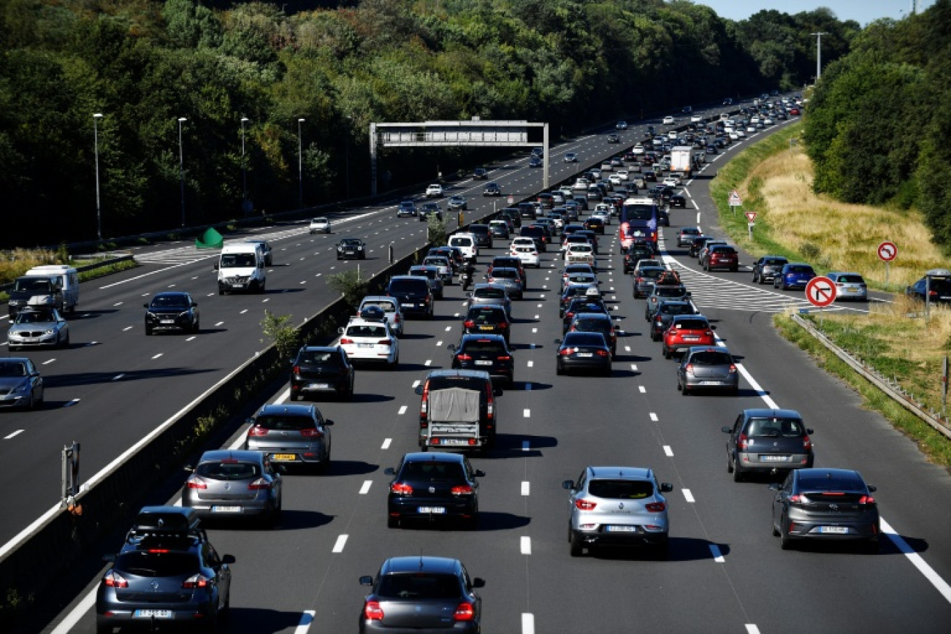Sur l'A10, au sud de Paris, le 6 septembre 2022 © JULIEN DE ROSA