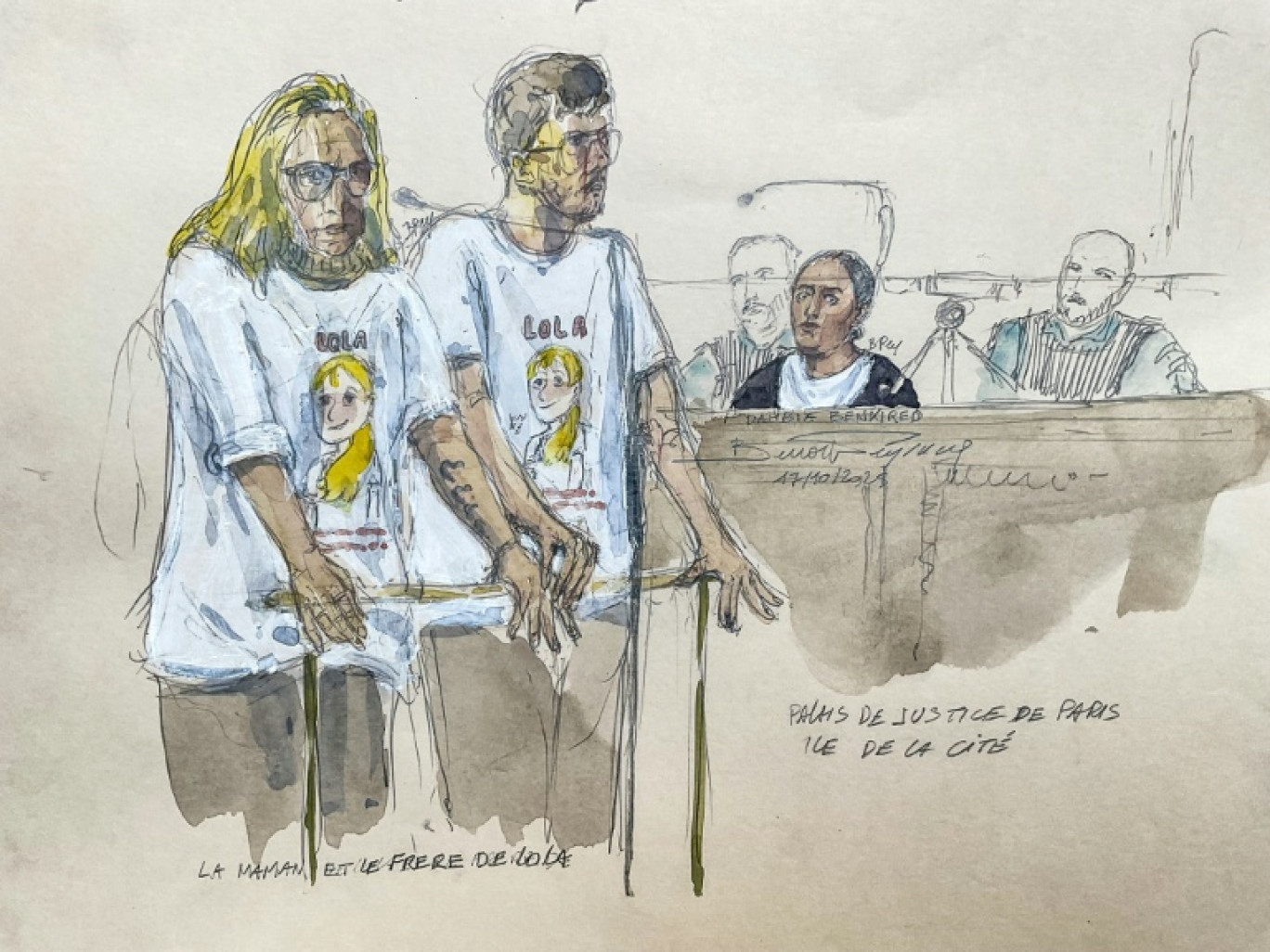 La mère et le frère de Lola Delphine et Thibaut Daviet, à la barre au procès de  Dahbia Benkired, qui elle se trouve sur le des accusés, le 17 octobre 2025 au Palais de justice de Paris © Benoit PEYRUCQ