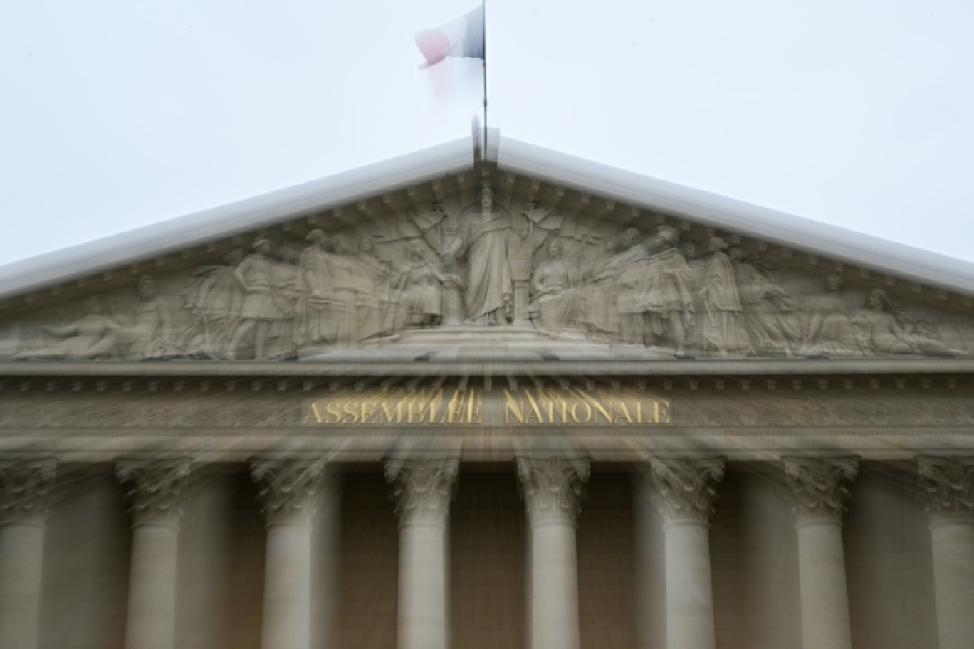La ministre de la Santé Stéphanie Rist quitte le palais de l'Elysée après le conseil des ministres le 22 octobre 2025 à Paris © Ludovic MARIN