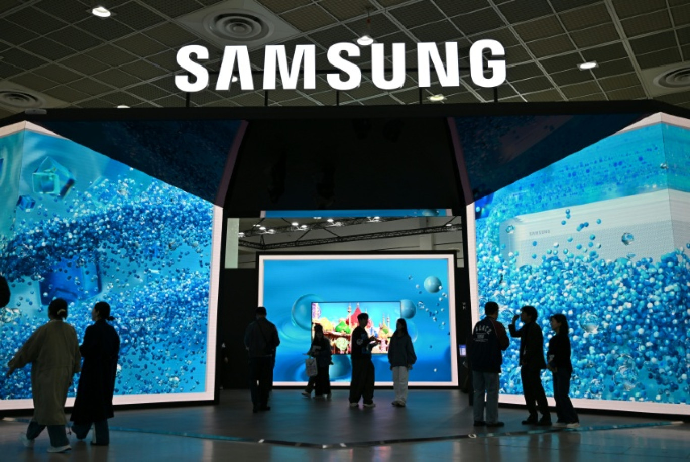 Le stand de Samsung Electronics lors d'un salon au centre de congrès et d'exposition COEX de Séoul, le 22 octobre 2025 © Jung Yeon-je