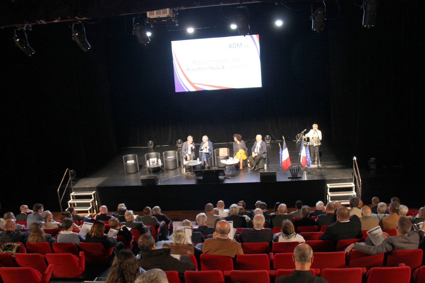 © Emmanuel Varrier. L’Espace Chaudeau de Ludres a accueilli, le 3 octobre, l’assemblée générale des maires et des présidents d’intercommunalité de Meurthe-et-Moselle (ADM 54). 