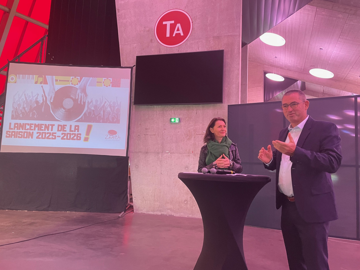 Le président du Zénith Amiens Métropole, Hubert Taufour, et la directrice, Céline Cénac, dévoilent les grandes dates de concerts et shows à venir. 85 concerts sont programmés cette saison, contre 60 l'an passé.