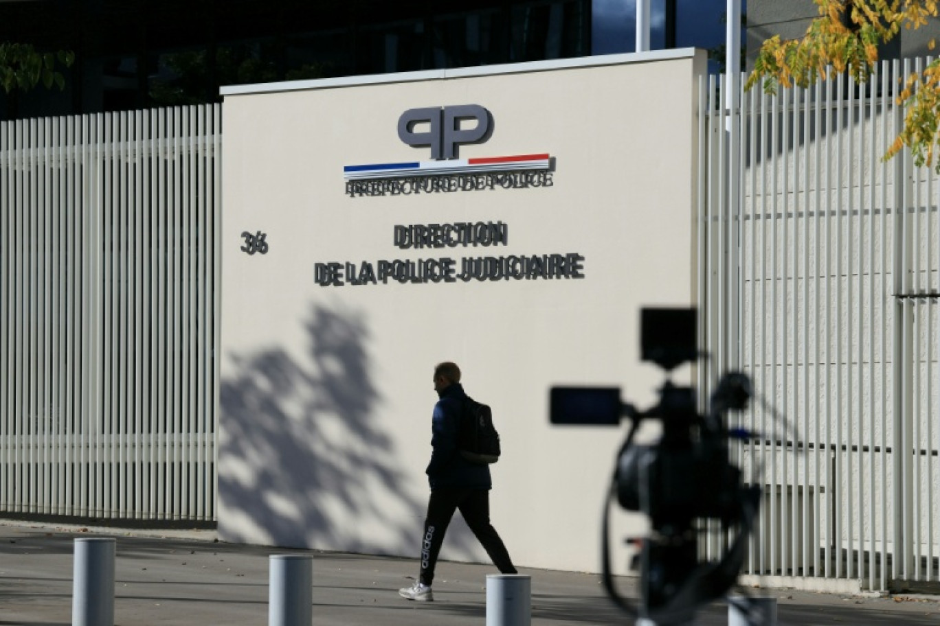 Le siège de la Brigade de répression du banditisme (BRB), qui a interpellé les suspects, le 26 octobre 2025 à Paris © Alain JOCARD