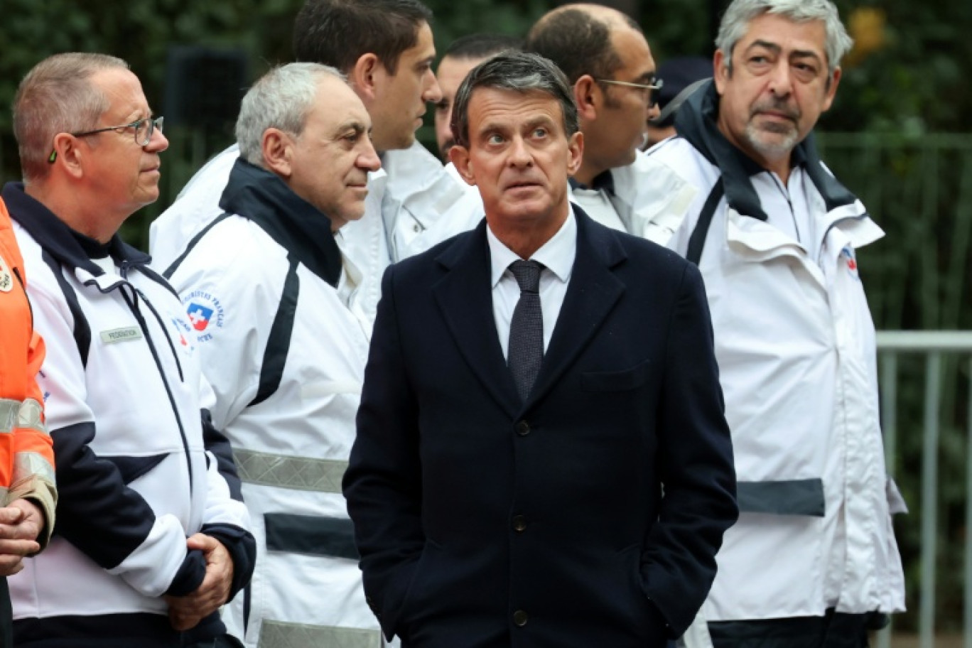 Manuel Valls arrive à la cérémonie d'hommage aux victimes du 13-Novembre au Bataclan, le 13 novembre 2025 © Ludovic MARIN