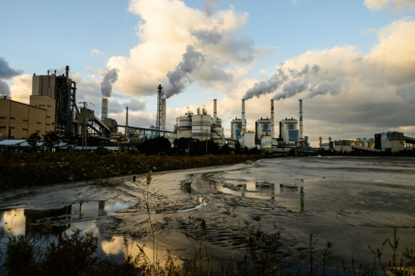Une centrale thermique à charbon, à Taean, en Corée du Sud, le 17 novembre 2025 © ANTHONY WALLACE