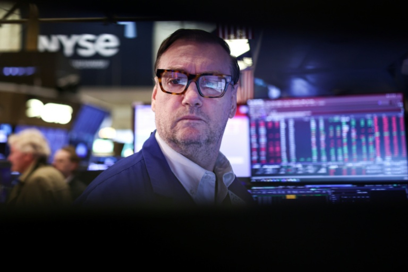 Un opérateur à la Bourse de New York, le 14 novembre 2025 © CHARLY TRIBALLEAU