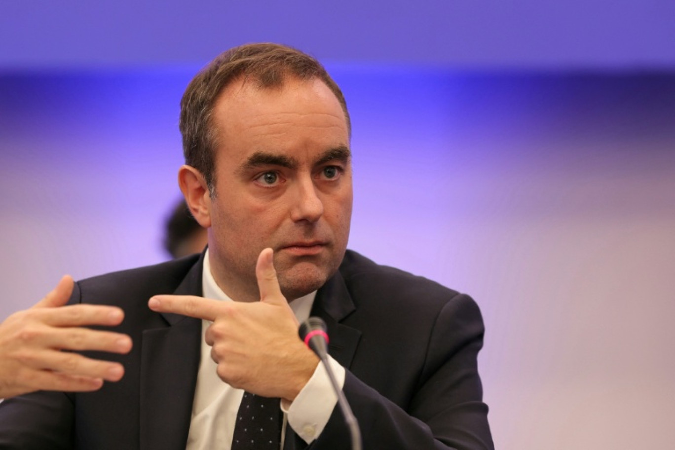 Le Premier ministre Sébastien Lecornu au sommet Choose France à la Maison de la Chimie à Paris, le 17 novembre 2025 © Thomas SAMSON