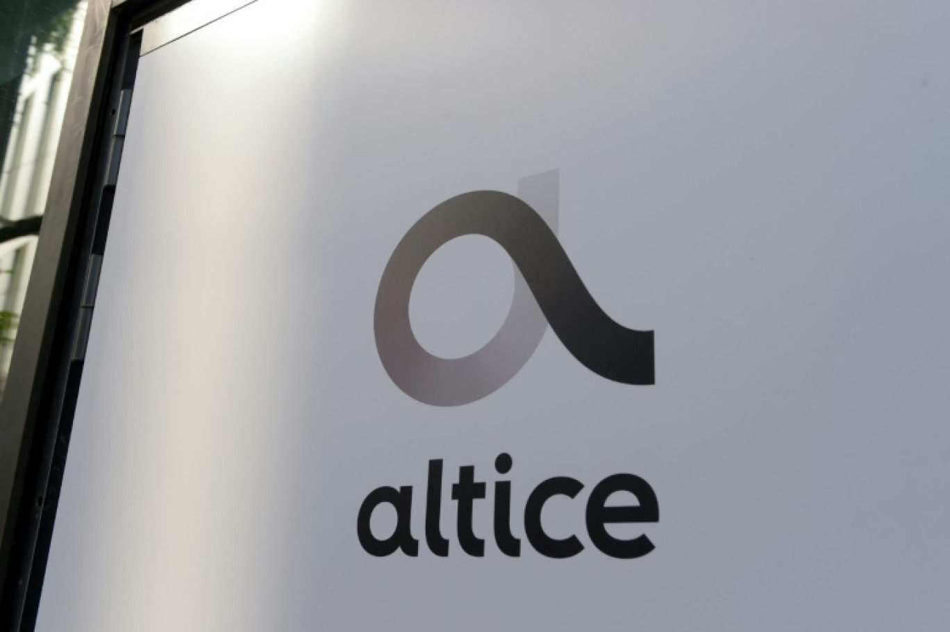 Logo du groupe Altice, le 11 avril 2019 à Paris © ERIC PIERMONT
