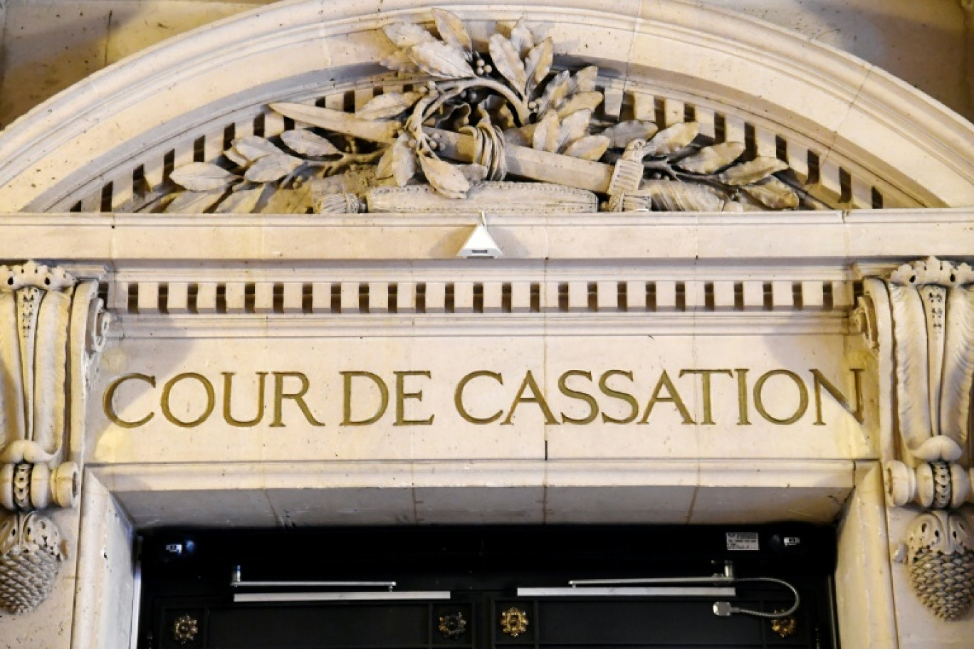 L'entrée de la Cour de cassation à Paris, le 5 mai 2021 © Bertrand GUAY
