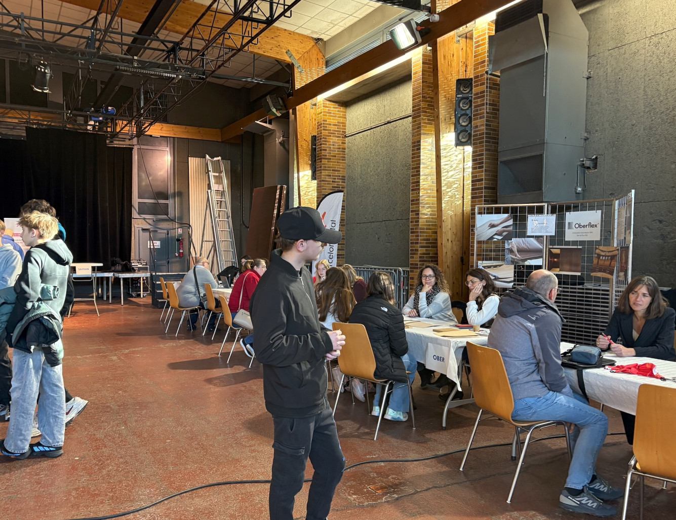 © Alexandra Marquet. Le forum s'est ouvert par une heure consacrée aux collégiens.