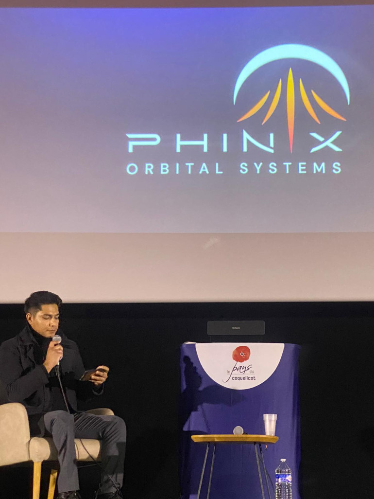 Esteban Martinez, dirigeant de Phinix Orbital Systems à Méaulte dans la Somme. Installée au sein du  HUB, l'hôtel d'entreprises innovantes de la communauté de communes du Pays du Coquelicot.