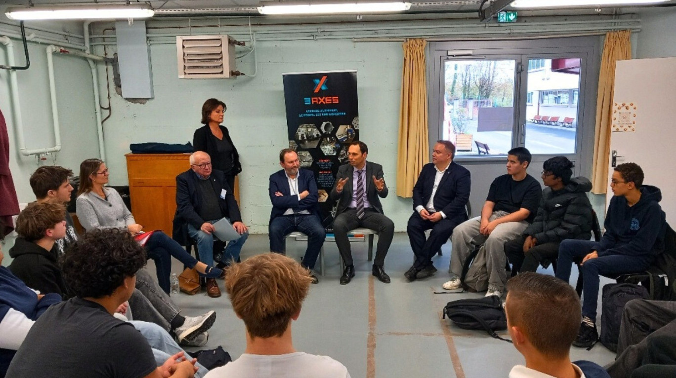 Des rencontres ont eu lieu entre étudiants et entreprises. (c) préfecture de l'Aisne