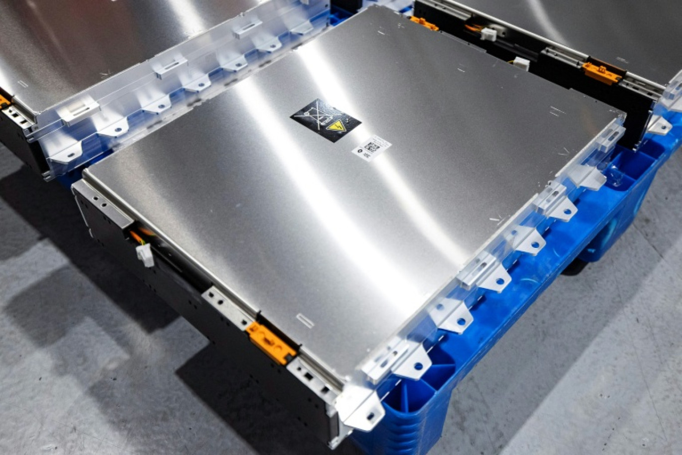 Un module de batterie électrique dans l'usine du fabricant AESC (Automotive Energy Supply Corporation), le 13 novembre 2025 à Lambres-lez-Douai © Sameer Al-DOUMY