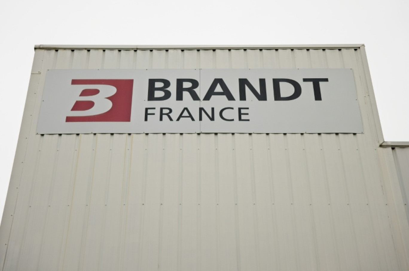 L'Etat s'est dit "prêt" lundi à apporter cinq millions d'euros dans un projet de reprise en Scop du groupe d'électroménager Brandt, dont l'avenir est incertain depuis son placement en redressement judiciaire © GUILLAUME SOUVANT