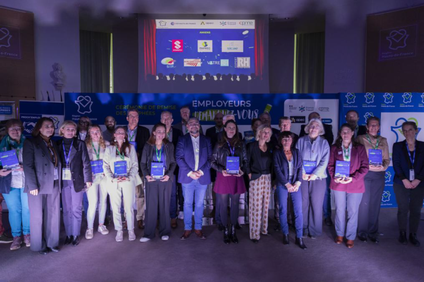 Les 14 lauréats des Trophées «Employeurs, démarquez-vous» 2025. © Région Hauts-de-France