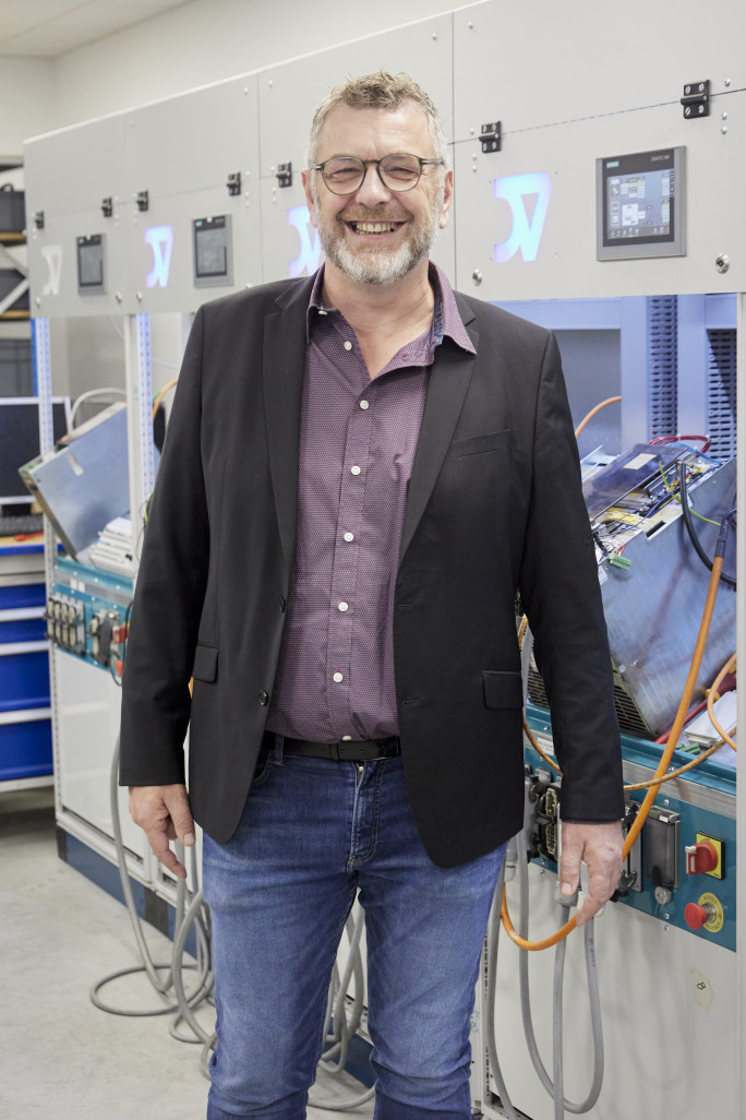 Reynald Boutillier, directeur du pôle électronique de puissance de DV Group. Crédit Christophe Kicien