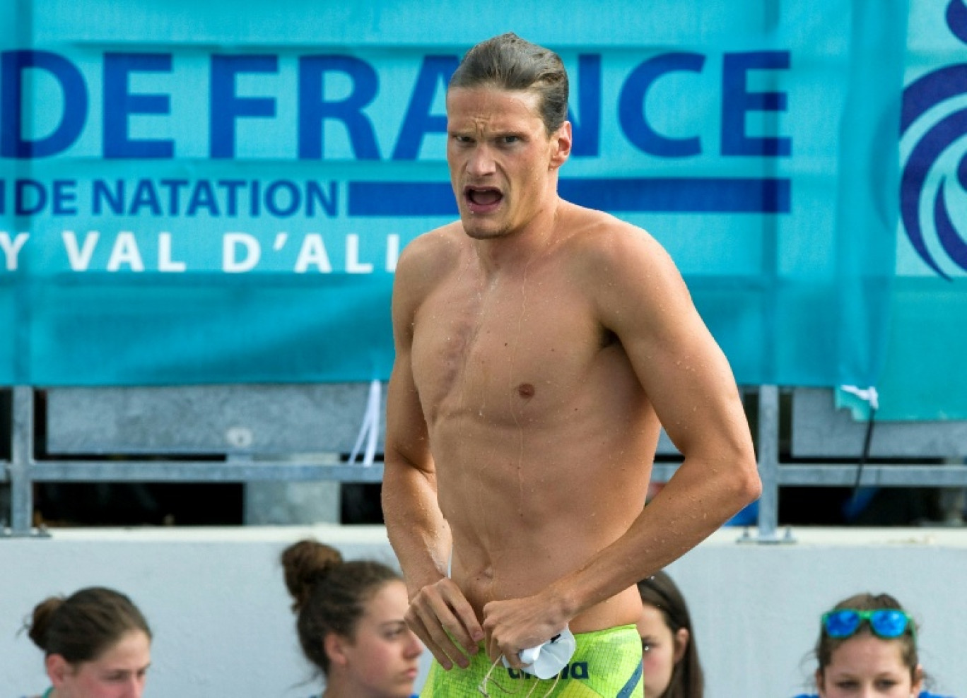 Yannick Agnel, le 3 juillet 2016 lors d'une compétition à Bellerive-sur-Allier, dans l'Allier © Thierry Zoccolan
