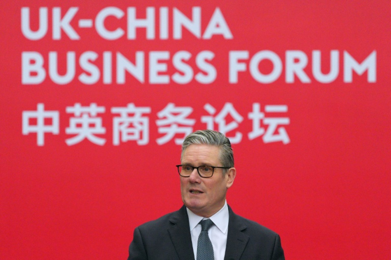 Le Premier ministre britannique Keir Starmer prononce un discours lors du Forum commercial Royaume-Uni-Chine à la Bank of China à Pékin, le 30 janvier 2026 © Carl Court