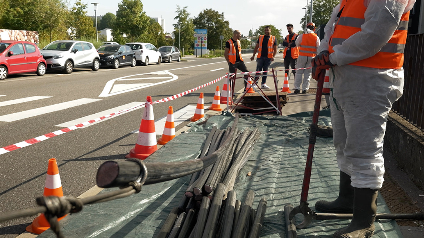 © Orange. 16 communes de Meurthe-et-Moselle, appartenant au lot 2 du plan de fermeture progressif du réseau cuivre de télécommunications, viennent de voir la fermeture technique de ce « vieux » réseau au profit de la fibre optique. 