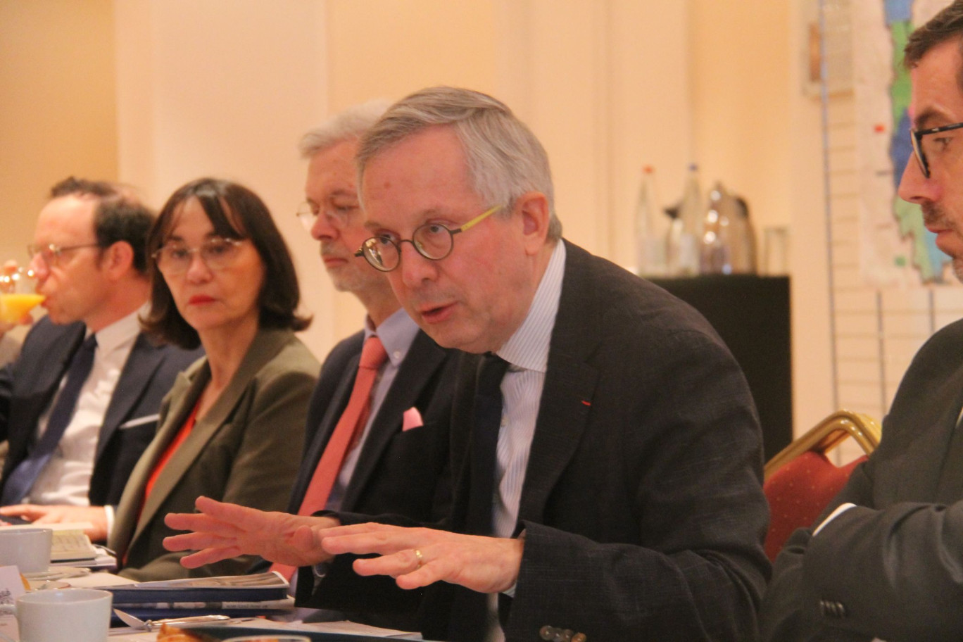 © Emmanuel Varrier. Arrivé depuis cinq mois dans le département, Yves Séguy, le préfet de Meurthe-et-Moselle abat la carte de la proximité dans tous les domaines. 