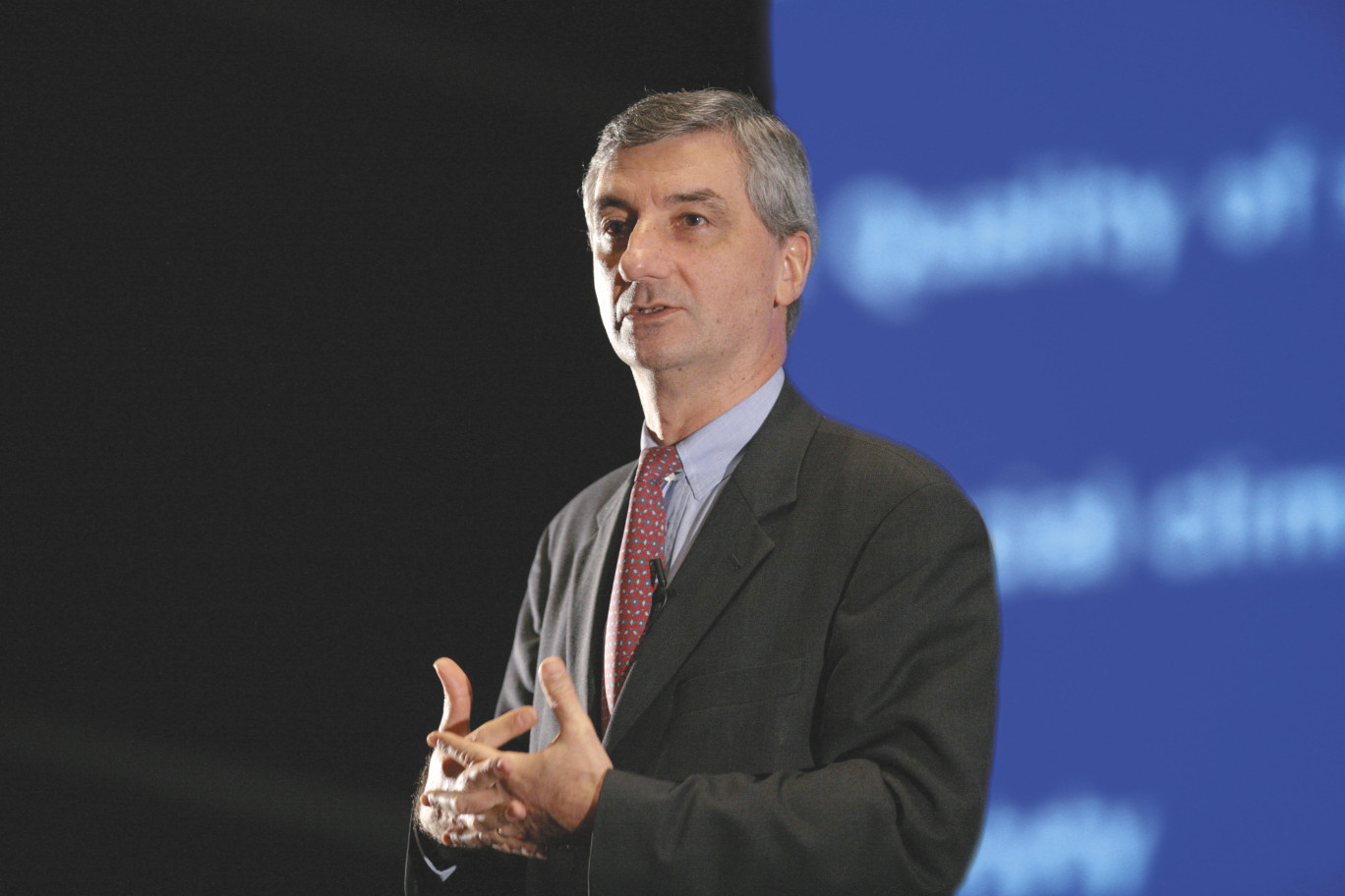 « Jacques Gounon, PDG de Groupe EuroTunnel ».