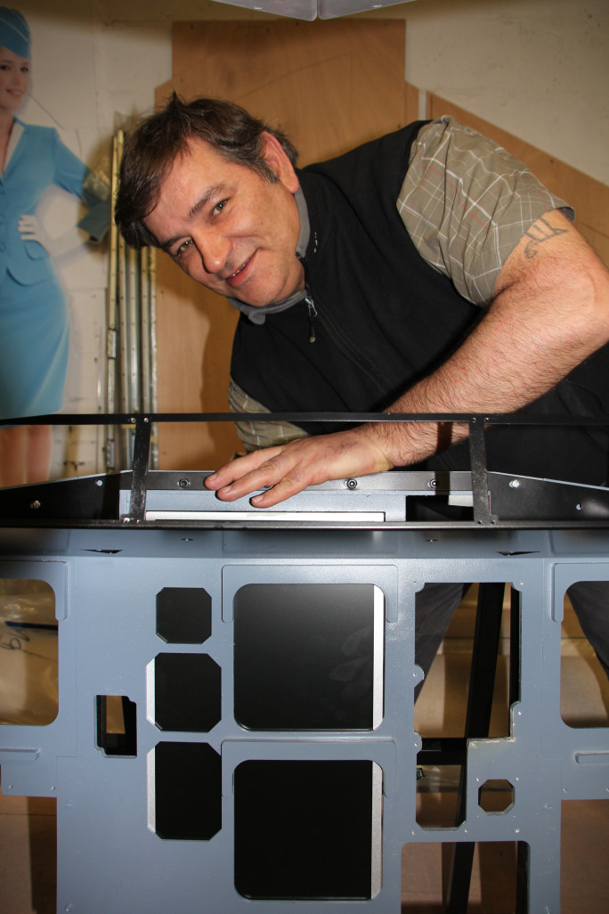 Jean-Louis Sabau a mené à bien son projet de reproduction du cockpit de l’A 320.