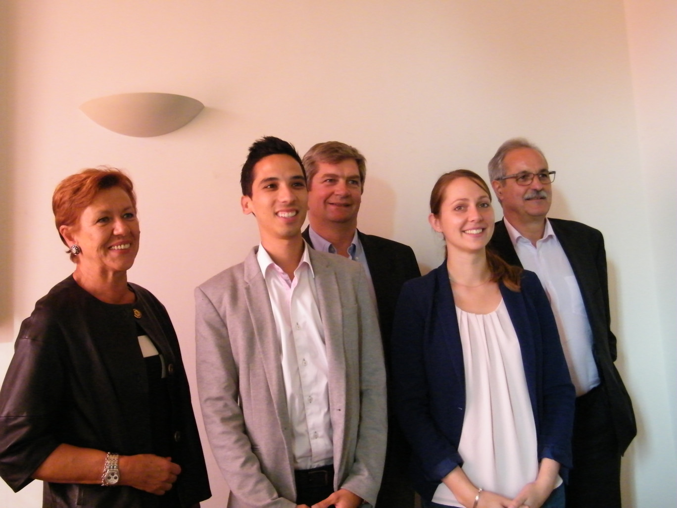 « Les principaux acteurs du cinquième forum transfrontalier à Frethun ».
