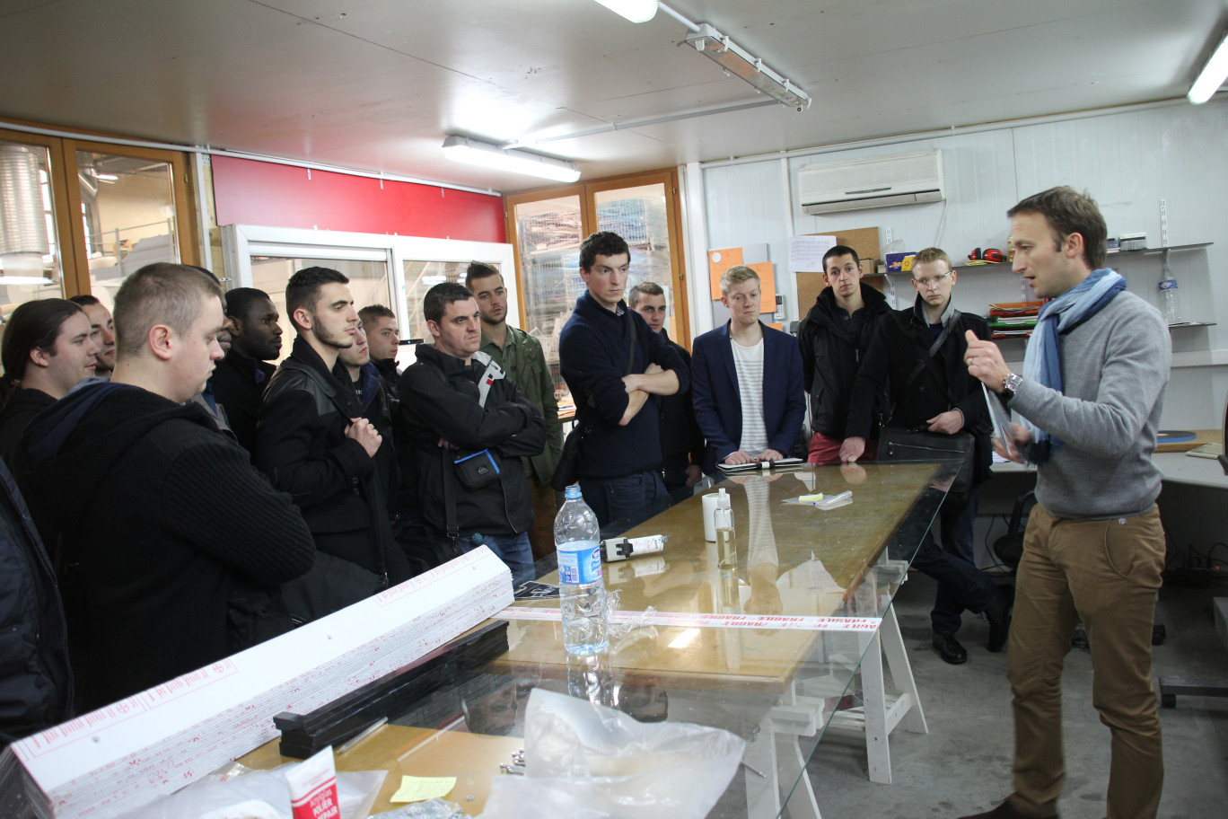 Vicent Caulier a présenté toutes les facettes de son activité aux étudiants béthunois.