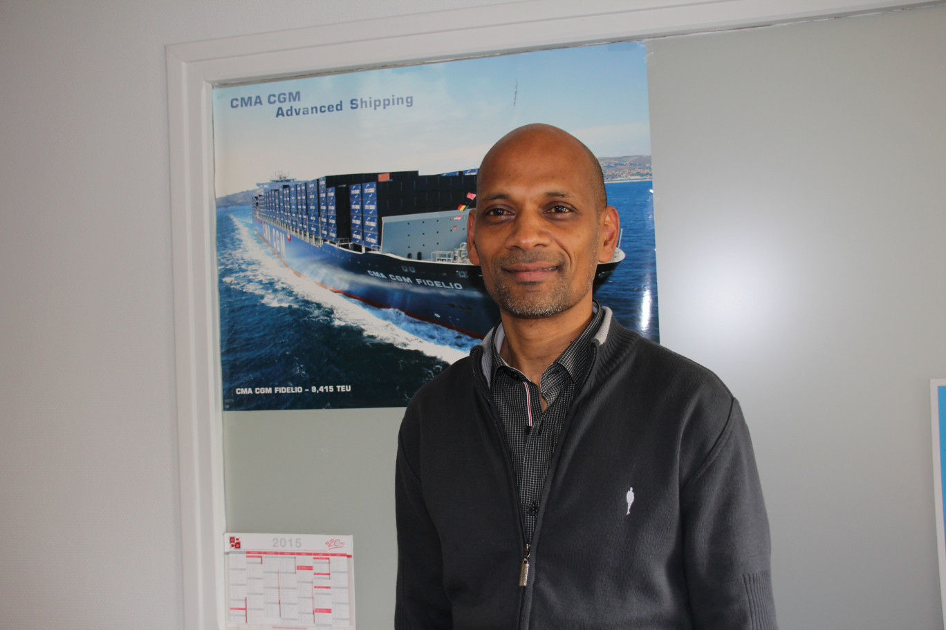 Sanjaye Mungroo offre des solutions liées à l’import et à l’export aux PME et PMI de la région Nord-Pas de Calais.