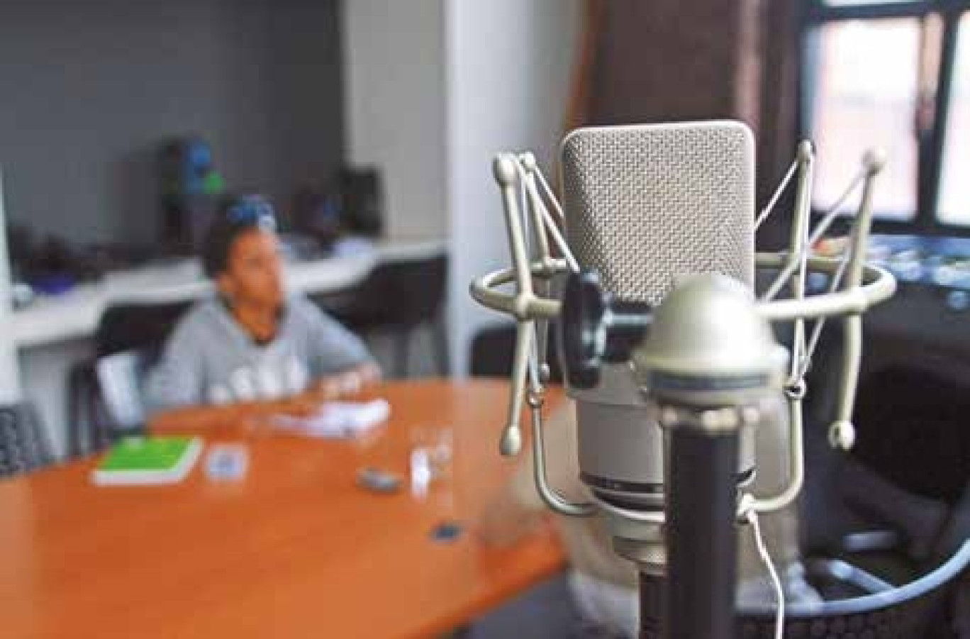 L’entreprise est à la pointe des technologies sonores, le son étant encore “médiocre sur les ordinateurs”.