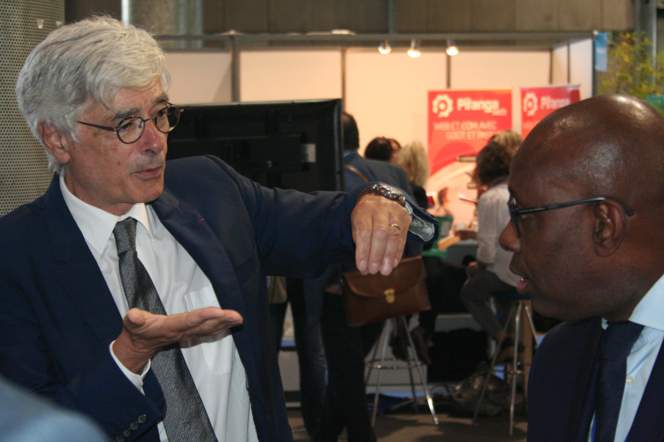 Luc Doublet, le président de la CCI International et Amadou Saïdou Ba, le délégué sénégalais.