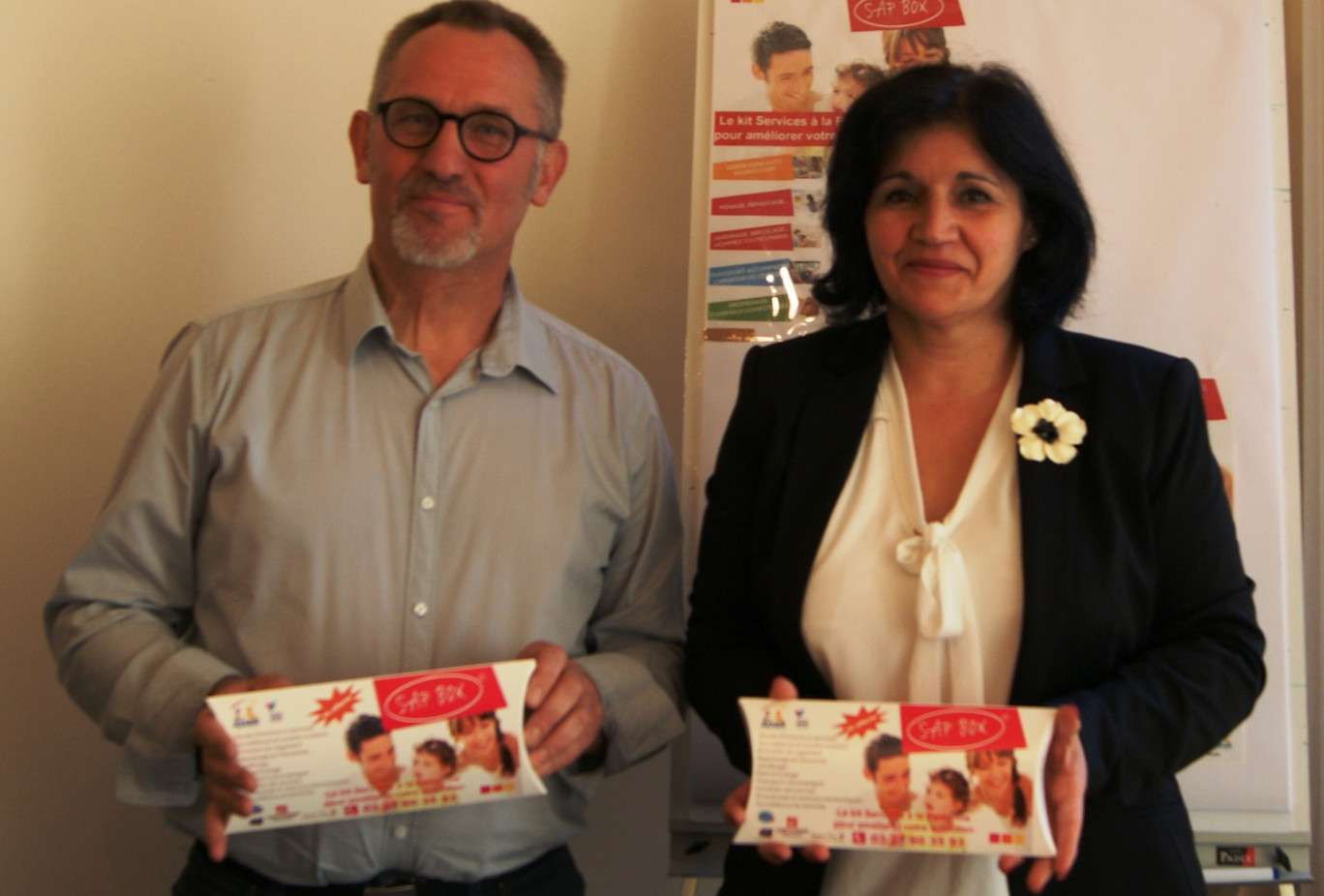 Alain Beaurepaire, directeur général de l’ADAR, et Khadija Saïfi, chargée spécialement de cette mission « SAP Box ». (Photo X)