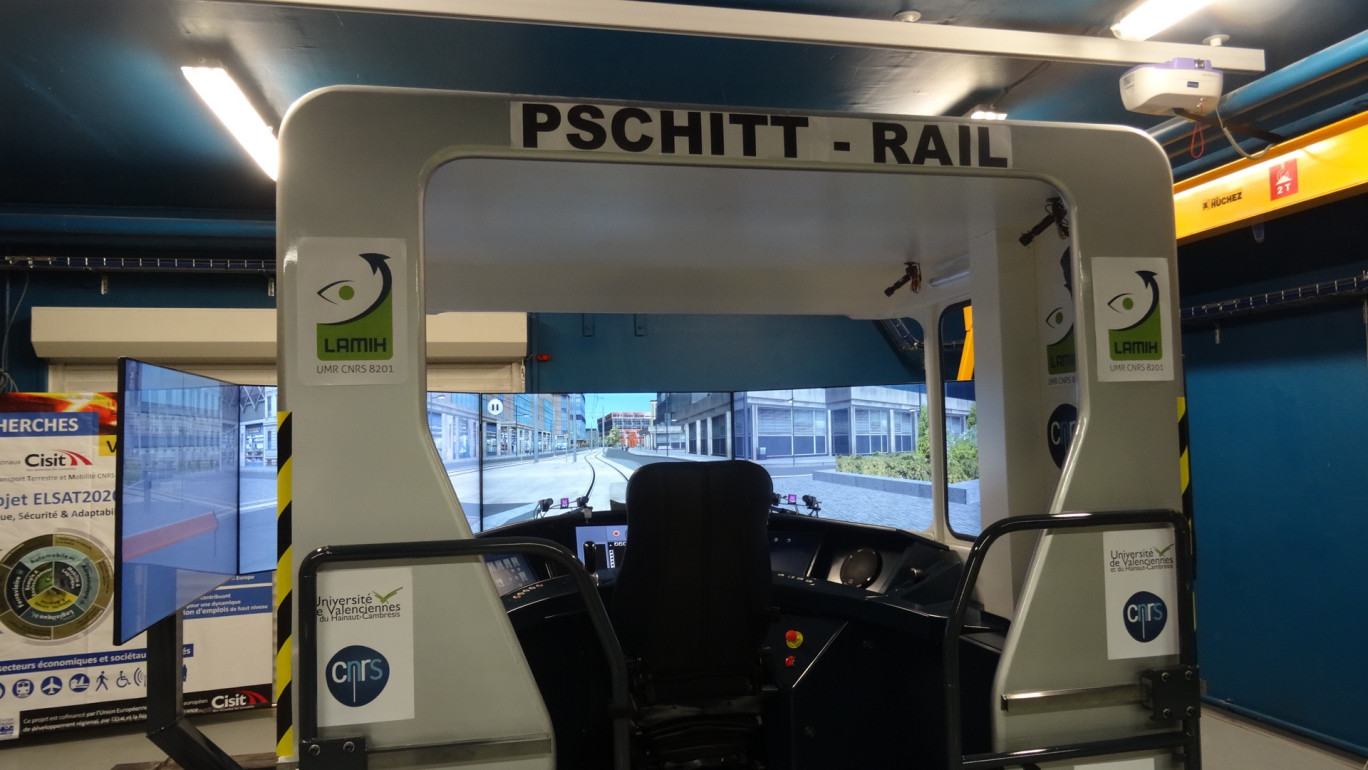 « Pschitt Rail », premier simulateur de conduite de tramways et trams-trains en France dédié à la recherche, à l’Université de Valenciennes et du Hainaut-Cambresis