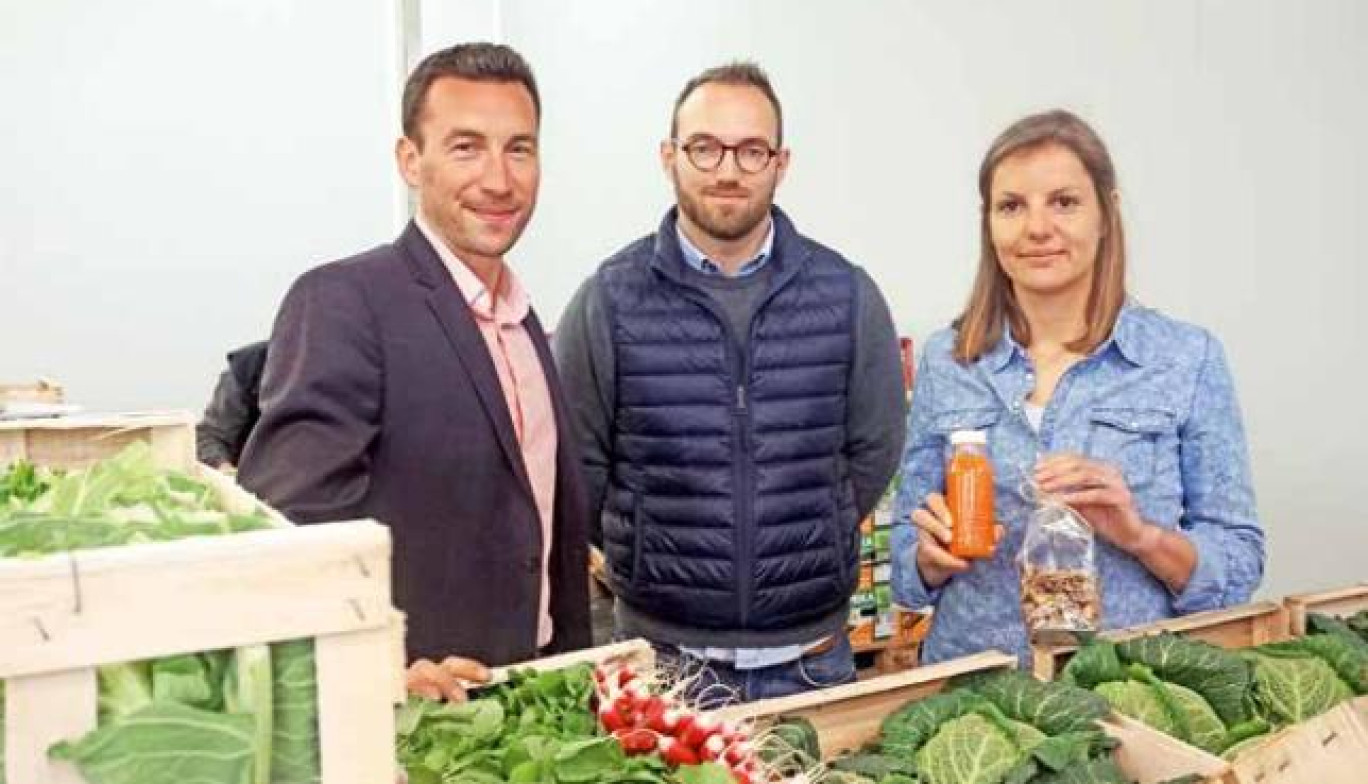 Thomas Dormigny et Charles-Antoine Destailleur, de Nutri’Earth, et Elodie Van-Hoorebeke, des Jus d’Elo.