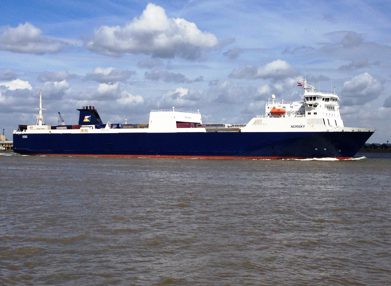 Le Norsky, l'un des deux navires de P&O Ferries opérant sur la ligne Zeebrugge-Tilbury (Crédit P&O Ferries)