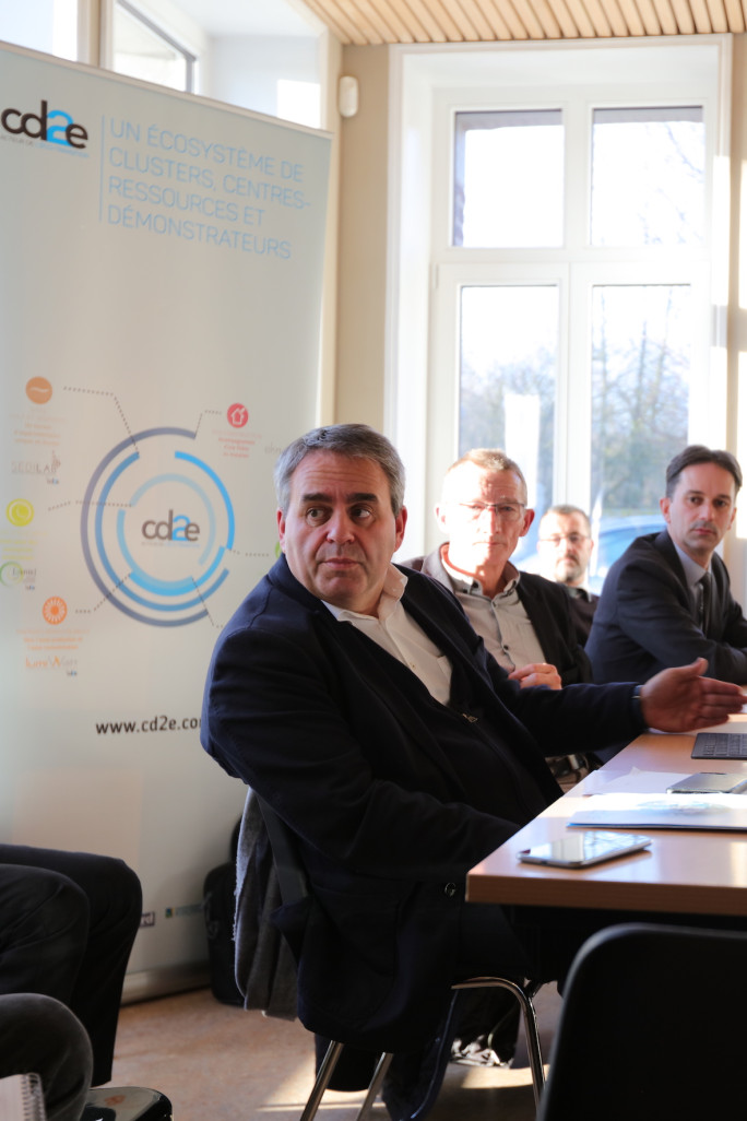 Xavier Bertrand, l’avait annoncé lors de son passage sur dans les locaux du Cd2e sur la base du 11/19, il souhaite mettre plus encore l’accent sur la troisième révolution industrielle.