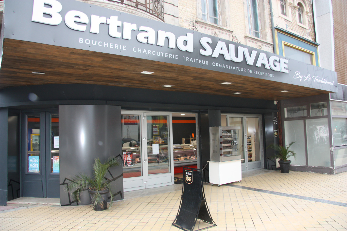 Première des trois enseignes à ouvrir, la boucherie Bertrand Sauvage by Le Traditionnel.