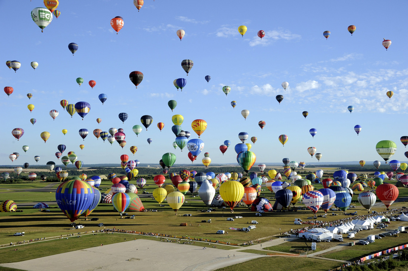 Le Grand Est Mondial Air Ballons envahit le ciel et le sol de l’aérodrome de Chambley du 26 juillet au 4 août prochain.
Crédit photo : A. Marchi